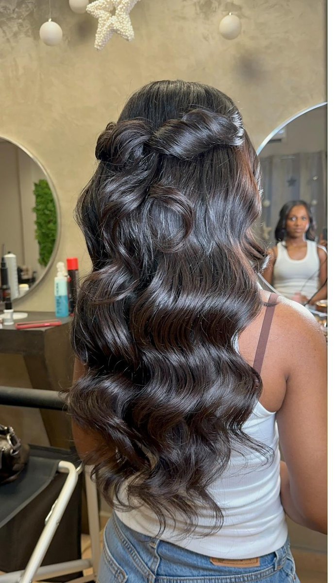 Bridal hairstyle by Espinoza Beauty in Los Cabos