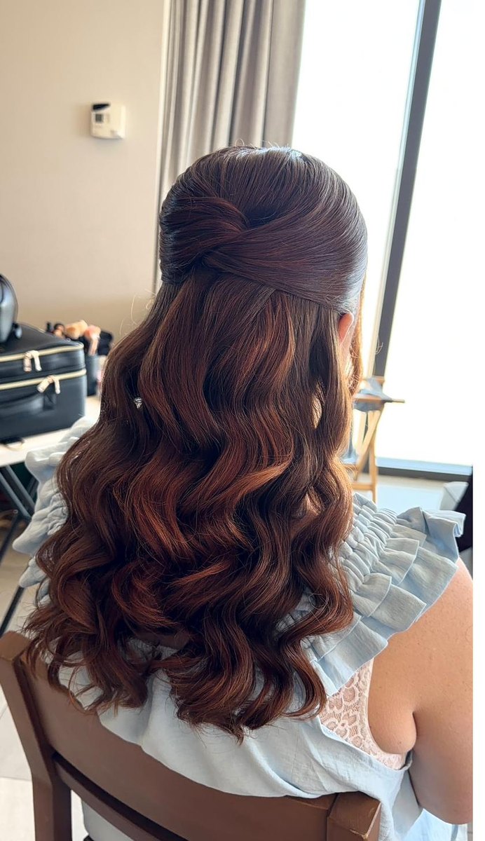 Bridal hairstyle by Espinoza Beauty in Los Cabos