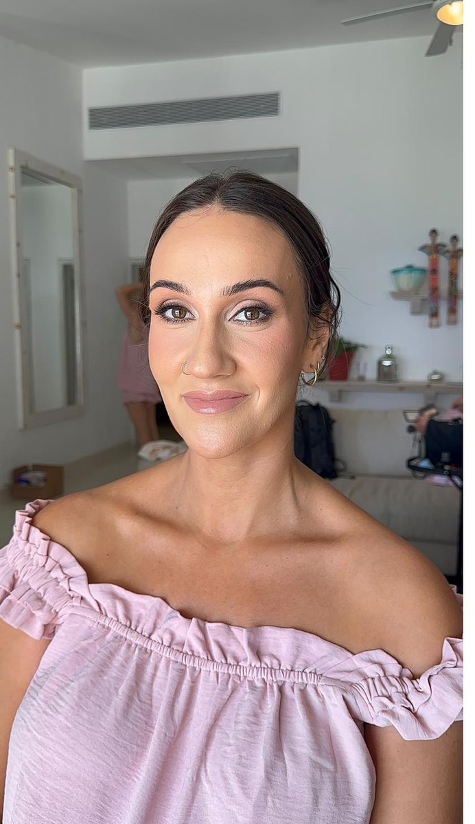 Bridal makeup by Espinoza Beauty in Los Cabos