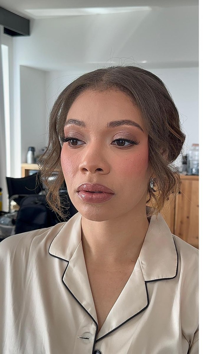 Bridal makeup by Espinoza Beauty in Los Cabos