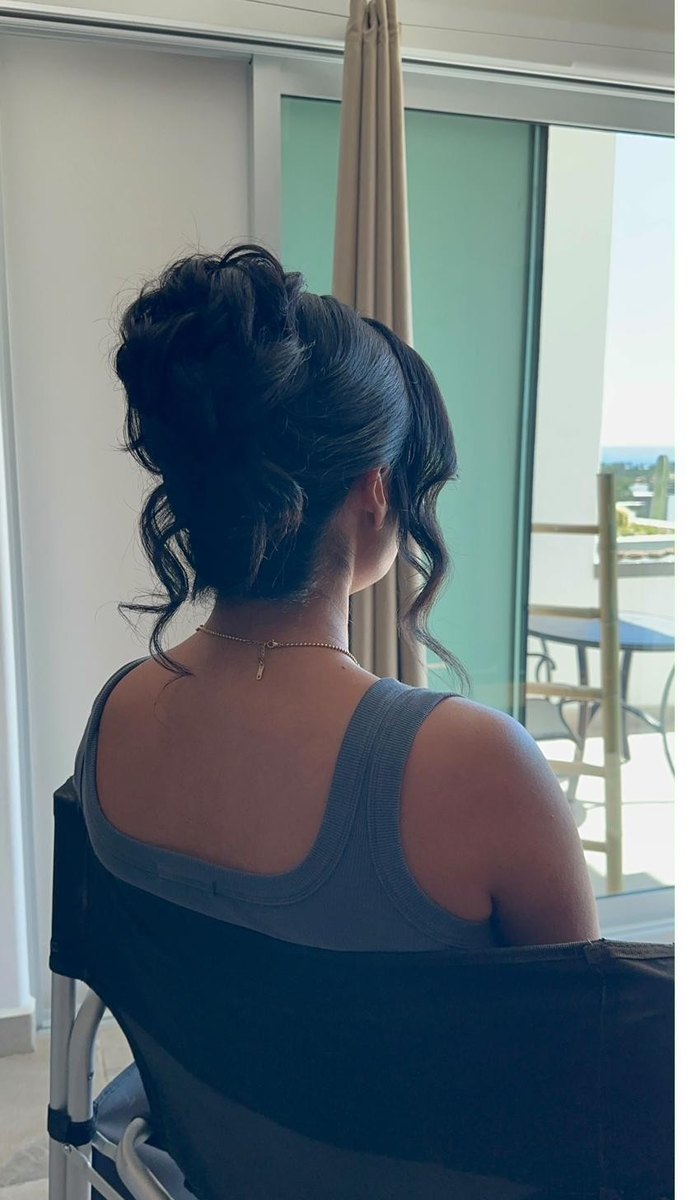 Bridal hairstyle by Espinoza Beauty in Los Cabos
