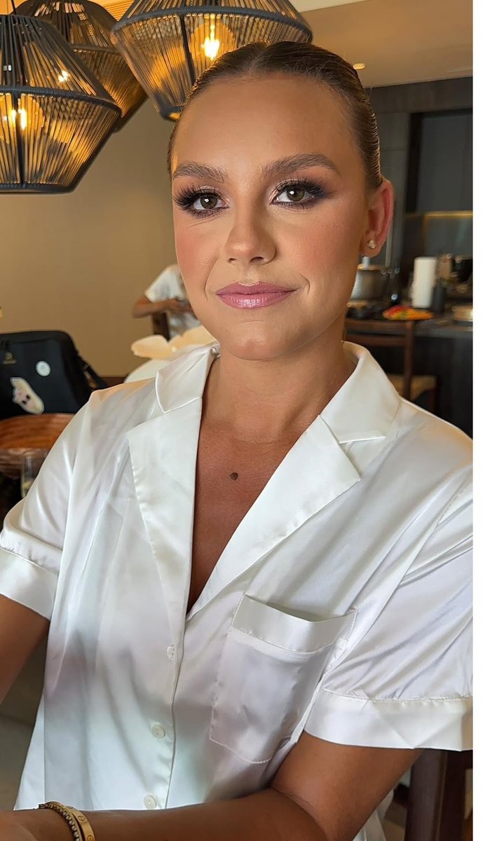 Bridal makeup by Espinoza Beauty in Los Cabos