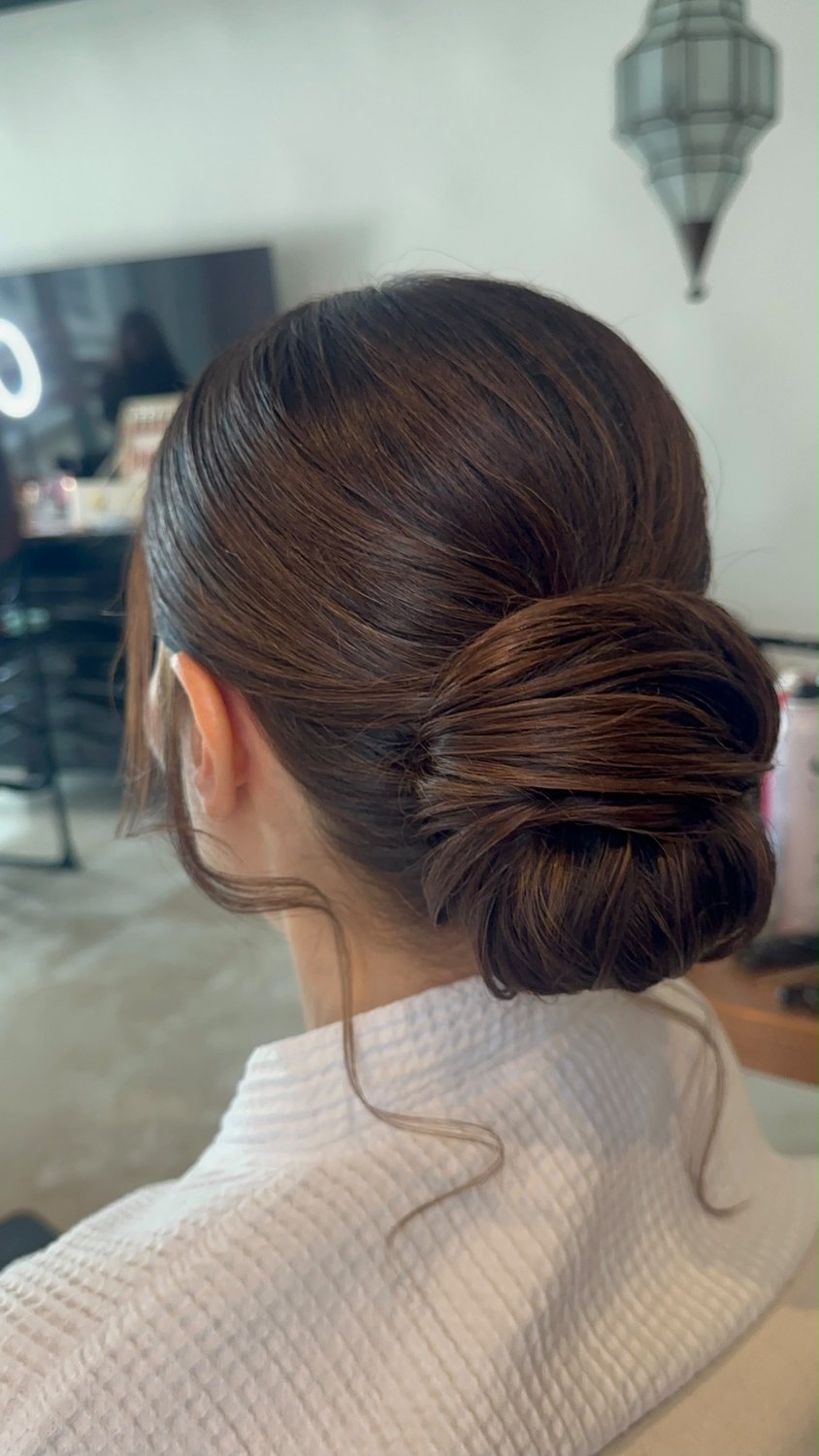 Low Bun · Espinoza Beauty Los Cabos